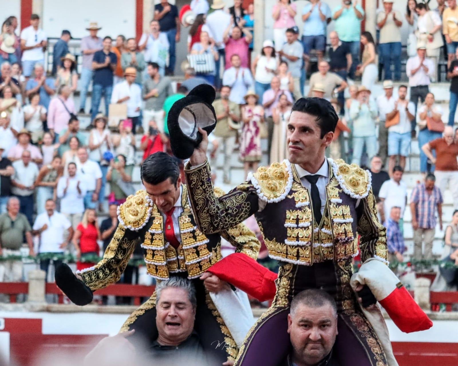 EMILIO DE JUSTO Y ALEJANDRO TALAVANTE