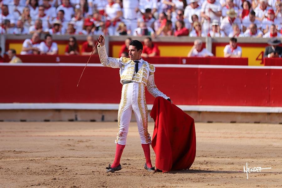 ALEJANDRO TALAVANTE